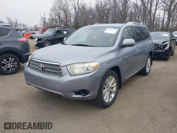 2008 Toyota Highlander Hybrid with VIN JTEEW41A182003472, listed as a IAAI auction lot 41786991 with 266,792 mi miles. Bid and sale history available at carsss.com. Image 2.