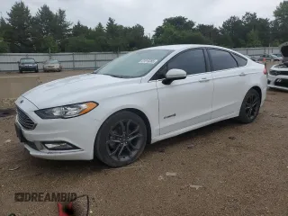 2018 Ford Fusion SE с VIN 3FA6P0LU4JR286771, выставлен на аукционе Copart как лот 61019285 с пробегом 118 417 миль миль и Списание • Salvage title. История ставок и продаж доступна на DreamBid. Изображение 1.