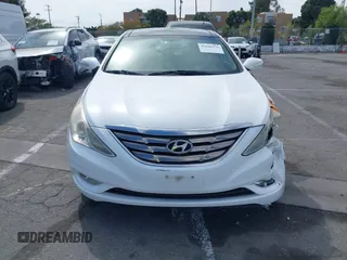 2013 Hyundai Sonata Limited with VIN 5NPEC4AC3DH585887, listed as a IAAI auction lot 42046976 with 126,675 mi miles and . Bid and sale history available at carsss.com. Image 12.