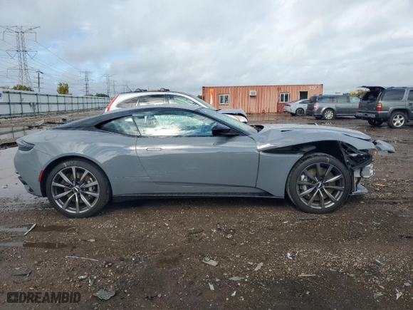 2019 Aston Martin DB11 V8 with VIN SCFRMFAW0KGL06287, listed as a Copart auction lot 62828302 with 0 mi miles. Bid and sale history available at carsss.com. Image 9.