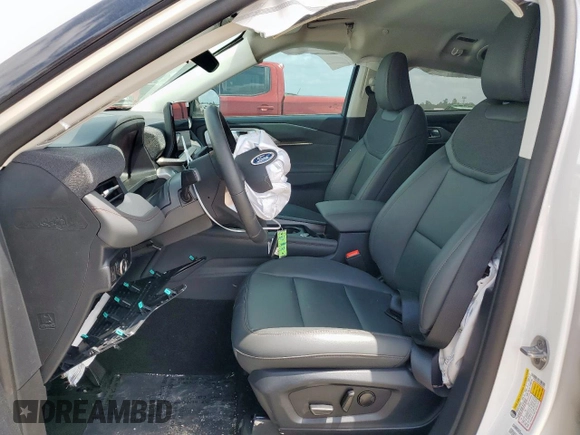 2025 Ford Explorer Active with VIN 1FMUK7DH3SGB30316, listed as a Copart auction lot 57450735 with 509 mi miles and Salvage title. Bid and sale history available at DreamBid. Image 7.