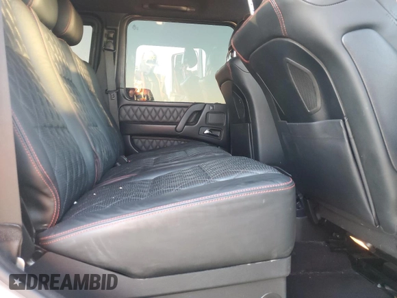 2018 Mercedes-Benz G 63 AMG with VIN WDCYC7DH3JX296184, listed as a Copart auction lot 72693033 with 54,980 mi miles and . Bid and sale history available at carsss.com. Image 10.