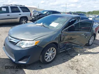 2012 Toyota Camry L z VIN 4T1BF1FK0CU506491, wystawiony jako IAAI lot #37661692 z przebiegiem 144 225 mil mil oraz . Historia ofert i sprzedaży dostępna na DreamBid. Obrazek 2.