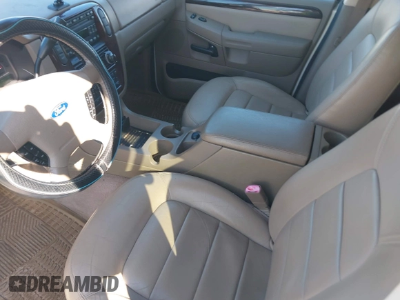 2004 Ford Explorer with VIN 1FMZU85W94ZB15992, listed as a IAAI auction lot 41658686 with 168,147 mi miles and . Bid and sale history available at DreamBid. Image 14.