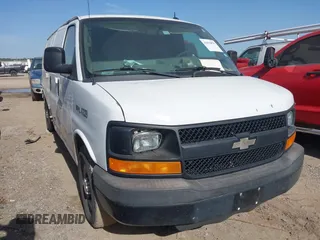 2013 Chevrolet Express Cargo Van with VIN 1GCWGGFA5D1117720, listed as a IAAI auction lot 41670878 with 224,650 mi miles. Bid and sale history available at carsss.com. Image 1.
