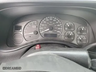 2002 Chevrolet Silverado 1500 with VIN 1GCEC14W72Z119843, listed as a Copart auction lot 41802605 with 0 mi miles and Salvage Title. Bid and sale history available at carsss.com. Image 9.