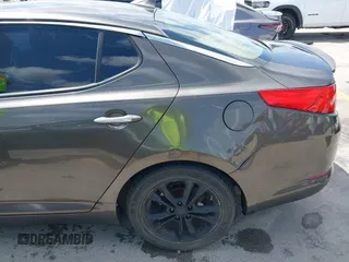 2013 Kia Optima EX с VIN 5XXGN4A78DG151742, выставлен на аукционе IAAI как лот 42631875 с пробегом 112 677 миль миль и . История ставок и продаж доступна на DreamBid. Изображение 12.