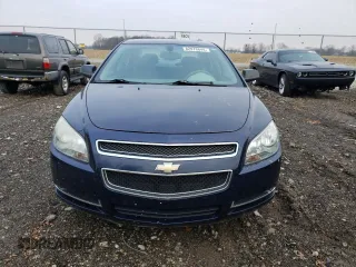 2009 Chevrolet Malibu 1LS with VIN 1G1ZG57B39F238452, listed as a Copart auction lot 82978644 with 163,516 mi miles and Salvage Title. Bid and sale history available at DreamBid. Image 5.