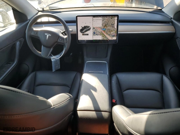 2021 Tesla Model Y Long Range with VIN 5YJYGAEE5MF223070, listed as a Copart auction lot 46611785 with 27605 miles and Salvage Title. Bid and sale history available at carsss.com. Image 8.