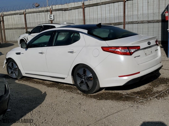 2013 Kia Optima Hybrid EX with VIN KNAGM4AD0D5054786, listed as a Copart auction lot 49145465 with 254,332 mi miles and Clean Title. Bid and sale history available at carsss.com. Image 2.