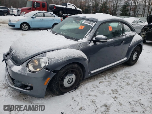 2014 Volkswagen Beetle 2.5L w/Sun with VIN 3VWJP7AT0EM608328, listed as a Copart auction lot 86209494 with 118,767 mi miles and Clean Title. Bid and sale history available at DreamBid. Image 1.