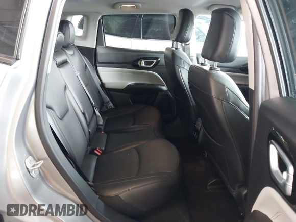 2022 Jeep Compass Limited with VIN 3C4NJDCB0NT168545, listed as a IAAI auction lot 42086423 with 21,647 mi miles and . Bid and sale history available at DreamBid. Image 8.