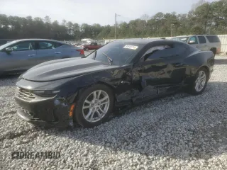 2020 Chevrolet Camaro 1LS z VIN 1G1FB1RXXL0111257, wystawiony jako Copart lot #84849714 z przebiegiem 36 730 mil mil oraz Szkoda całkowita • Salvage title. Historia ofert i sprzedaży dostępna na DreamBid. Obrazek 1.