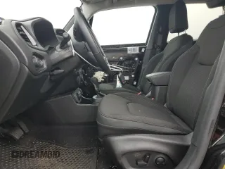 2023 Jeep Renegade Altitude with VIN ZACNJDE10PPP35395, listed as a Copart auction lot 47316405 with 9,815 mi miles and Salvage Title. Bid and sale history available at DreamBid. Image 7.