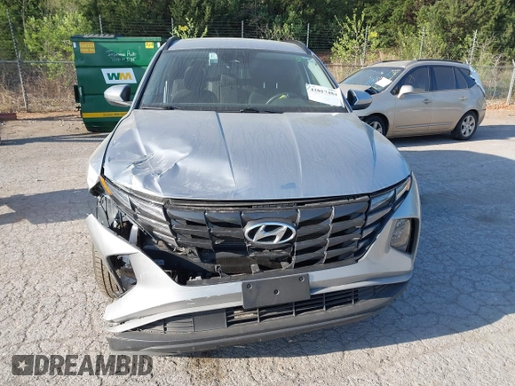 2024 Hyundai Tucson SEL with VIN 5NMJBCDE6RH305280, listed as a IAAI auction lot 42017484 with 43,149 mi miles. Bid and sale history available at carsss.com. Image 13.