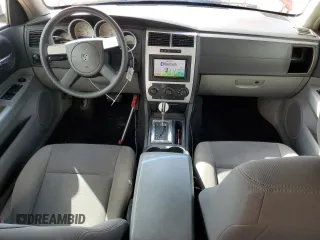 2007 Dodge Magnum z VIN 2D4FV47V27H712975, wystawiony jako Copart lot #48071805 z przebiegiem 193 530 mil mil oraz Nie do naprawy • Non repairable. Historia ofert i sprzedaży dostępna na DreamBid. Obrazek 8.