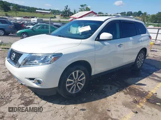2016 Nissan Pathfinder SL with VIN 5N1AR2MM2GC630223, listed as a IAAI auction lot 42552737 with 89,332 mi miles and . Bid and sale history available at DreamBid. Image 17.