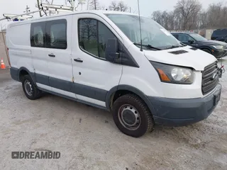 2015 Ford Transit Cargo с VIN 1FTNR1ZM2FKB13159, выставлен на аукционе IAAI как лот 41331967 с пробегом 152 715 миль миль и . История ставок и продаж доступна на DreamBid. Изображение 1.