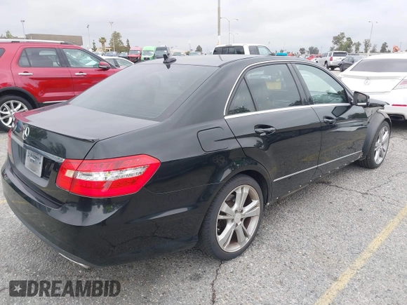 2012 Mercedes-Benz E 350 Luxury with VIN WDDHF5KB0CA545732, listed as a IAAI auction lot 42195452 with 153,874 mi miles and . Bid and sale history available at DreamBid. Image 4.
