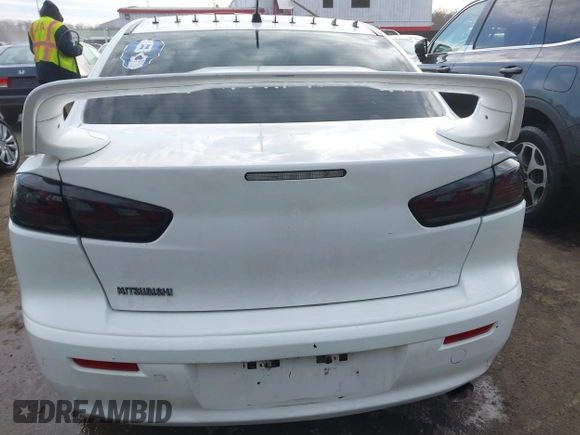 2010 Mitsubishi Lancer ES z VIN JA32U2FU7AU022444, wystawiony jako IAAI lot #41600088 z przebiegiem 196 076 mil mil oraz . Historia ofert i sprzedaży dostępna na DreamBid. Obrazek 16.