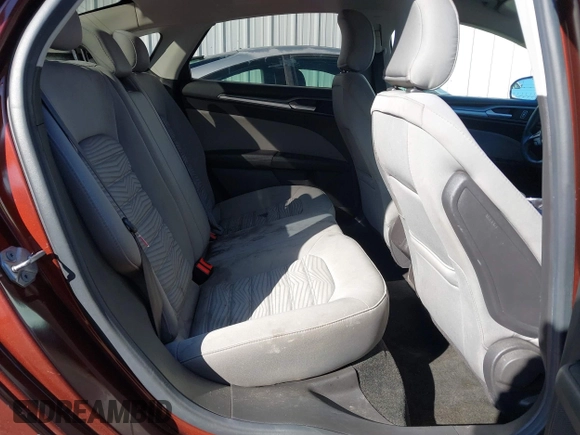 2016 Ford Fusion S with VIN 3FA6P0G73GR384042, listed as a IAAI auction lot 41624623 with 131,959 mi miles. Bid and sale history available at carsss.com. Image 8.