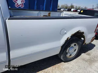 2008 Ford F-150 XL with VIN 1FTRF122X8KB62650, listed as a IAAI auction lot 42040221 with 71,001 mi miles. Bid and sale history available at carsss.com. Image 1.