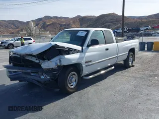 1999 Dodge Ram 2500 with VIN 1B7KC2362XJ593196, listed as a IAAI auction lot 41388015 with 466,535 mi miles. Bid and sale history available at carsss.com. Image 2.