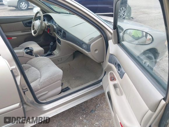 1997 Buick Regal LS with VIN 2G4WB52KXV1450181, listed as a IAAI auction lot 39944702 with 95,861 mi miles. Bid and sale history available at carsss.com. Image 5.