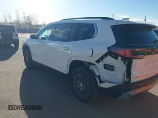 2025 GMC Acadia AWD Elevation z VIN 1GKENNRS5SJ153094, wystawiony jako IAAI lot #41535308 z przebiegiem 925 mil mil oraz . Historia ofert i sprzedaży dostępna na DreamBid. Obrazek 3.