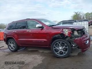 2019 Jeep Grand Cherokee High Altitude z VIN 1C4RJFCT3KC621988, wystawiony jako IAAI lot #41984172 z przebiegiem 40 990 mil mil oraz . Historia ofert i sprzedaży dostępna na DreamBid. Obrazek 14.