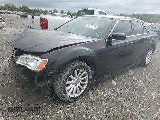 2013 Chrysler 300 z VIN 2C3CCAAG9DH519219, wystawiony jako Copart lot #54878255 z przebiegiem 181 073 mil mil oraz Szkoda całkowita • Salvage title. Historia ofert i sprzedaży dostępna na DreamBid. Obrazek 1.