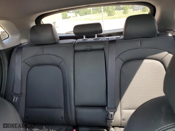 2021 Hyundai Kona Ultimate with VIN KM8K5CA54MU643998, listed as a Copart auction lot 59370584 with 33,087 mi miles and Salvage Title. Bid and sale history available at carsss.com. Image 10.