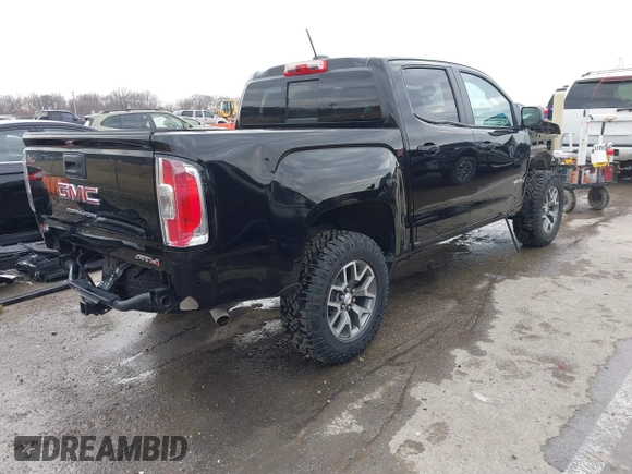 2022 GMC Canyon 4WD AT4 with VIN 1GTG6FEN0N1249453, listed as a IAAI auction lot 41513689 with 44,285 mi miles and . Bid and sale history available at carsss.com. Image 4.