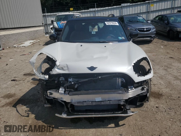 2024 MINI Countryman John Cooper Works with VIN WMZ33BS09R3R45926, listed as a Copart auction lot 62979634 with 2,993 mi miles and Salvage title. Bid and sale history available at DreamBid. Image 5.