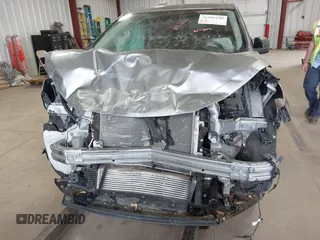 2021 Ford Edge SE z VIN 2FMPK3G92MBA23309, wystawiony jako IAAI lot #41586140 z przebiegiem 23 593 mil mil oraz . Historia ofert i sprzedaży dostępna na DreamBid. Obrazek 6.