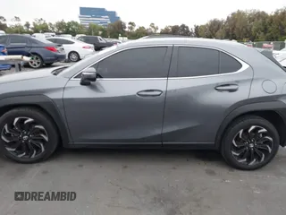 2020 Lexus UX 200 with VIN JTHX3JBH7L2026603, listed as a IAAI auction lot 42408604 with 72,229 mi miles and . Bid and sale history available at DreamBid. Image 14.