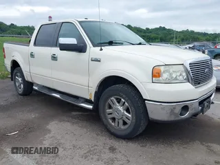 2007 Ford F-150 XLT z VIN 1FTPW14V27FA68543, wystawiony jako IAAI lot #42521774 z przebiegiem 205 401 mil mil oraz . Historia ofert i sprzedaży dostępna na DreamBid. Obrazek 1.
