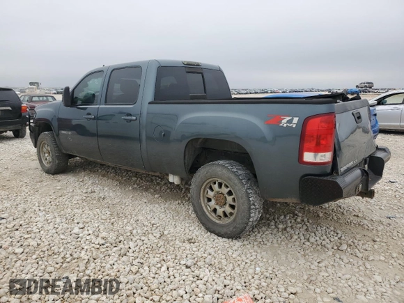 2009 GMC Sierra 2500HD SLT z VIN 1GTHK63609F152337, wystawiony jako Copart lot #45722975 z przebiegiem 251 993 mil mil oraz Szkoda całkowita • Salvage title. Historia ofert i sprzedaży dostępna na DreamBid. Obrazek 2.