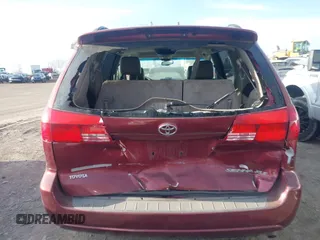 2005 Toyota Sienna XLE with VIN 5TDZA22C05S248499, listed as a IAAI auction lot 41797750 with 266,521 mi miles. Bid and sale history available at carsss.com. Image 16.