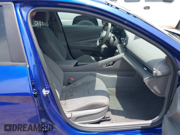 2021 Hyundai Elantra SEL z VIN KMHLS4AG2MU196155, wystawiony jako IAAI lot #42299936 z przebiegiem 103 747 mil mil oraz . Historia ofert i sprzedaży dostępna na DreamBid. Obrazek 5.