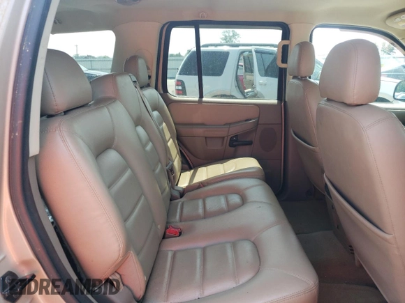 2005 Ford Explorer XLT с VIN 1FMZU73K15ZA16160, выставлен на аукционе Copart как лот 63665895 с пробегом 214 810 миль миль и Списание • Salvage title. История ставок и продаж доступна на DreamBid. Изображение 11.