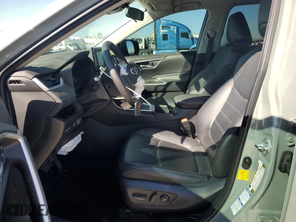 2022 Toyota RAV4 Hybrid XLE Premium with VIN 4T3B6RFV8NU102695, listed as a Copart auction lot 49876815 with 35,614 mi miles and Salvage title. Bid and sale history available at DreamBid. Image 7.