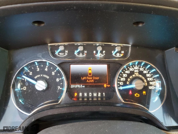 2013 Ford F-150 XL with VIN 1FTFW1CF3DKF45974, listed as a Copart auction lot 84292004 with 231,376 mi miles and Salvage Title. Bid and sale history available at carsss.com. Image 9.