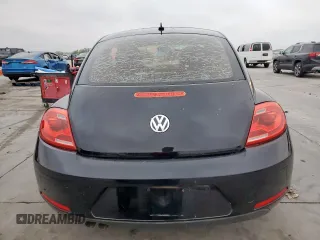 2013 Volkswagen Beetle Entry with VIN 3VWFP7AT8DM630744, listed as a Copart auction lot 51140035 with 118,649 mi miles and Clean Title. Bid and sale history available at DreamBid. Image 6.