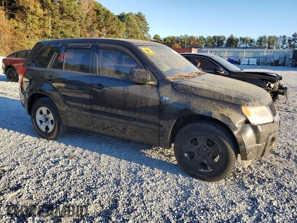 2008 Suzuki Grand Vitara with VIN JS3TE941984102750, listed as a Copart auction lot 82105174 with 138,151 mi miles and Clean title. Bid and sale history available at DreamBid. Image 4.