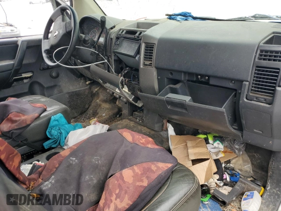 2008 Nissan Titan XE z VIN 1N6BA06A58N300022, wystawiony jako Copart lot #78104064 z przebiegiem 169 473 mil mil oraz Szkoda całkowita • Salvage title. Historia ofert i sprzedaży dostępna na DreamBid. Obrazek 8.