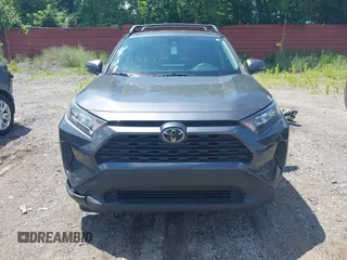 2019 Toyota RAV4 LE with VIN JTMG1RFV9KD014526, listed as a IAAI auction lot 42638858 with 90,995 mi miles and . Bid and sale history available at DreamBid. Image 13.