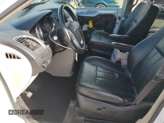 2016 Chrysler Town & Country Touring with VIN 2C4RC1BG0GR173581, listed as a Copart auction lot 51011515 with 111,858 mi miles and Salvage Title. Bid and sale history available at carsss.com. Image 7.