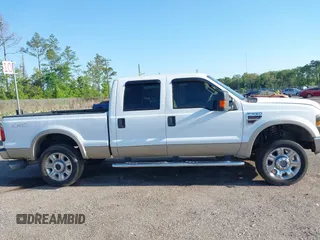 2008 Ford Super Duty F-250 SRW XL with VIN 1FTSW21R28EA64586, listed as a IAAI auction lot 42035755 with 247,707 mi miles. Bid and sale history available at carsss.com. Image 13.