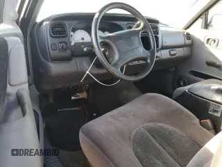 1998 Dodge Dakota SLT z VIN 1B7FL26XXWS656706, wystawiony jako Copart lot #75295904 z przebiegiem 89 796 mil mil oraz Szkoda całkowita • Salvage title. Historia ofert i sprzedaży dostępna na DreamBid. Obrazek 8.